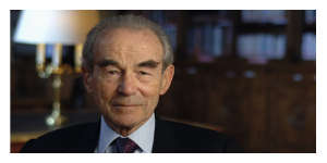 Robert Badinter présente la base du futur Code du travail