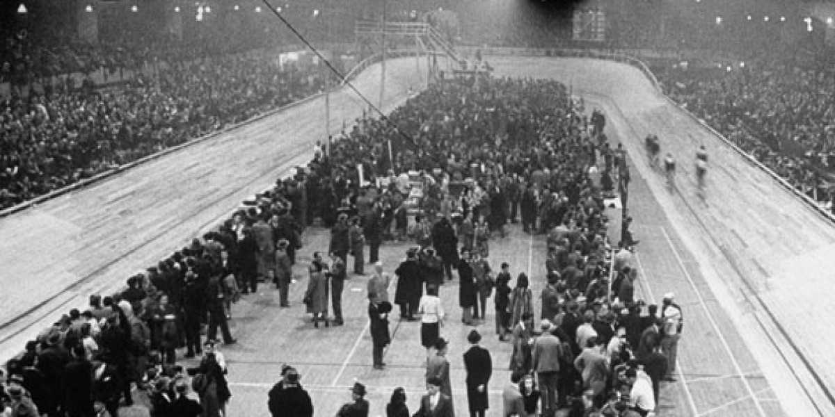 Marine Le Pen tente de se justifier sur ses propos du Vel d'Hiv