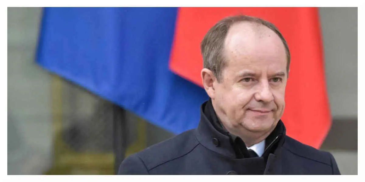 jeanjacques-urvoas - Votre Actualité au Quotidien Le ministre de la justice veut faire brouiller les portables en prison