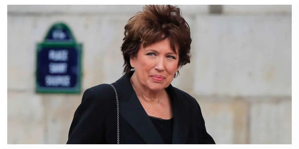 Roseline Bachelot Roseline Bachelot tacle les médecins sans masque