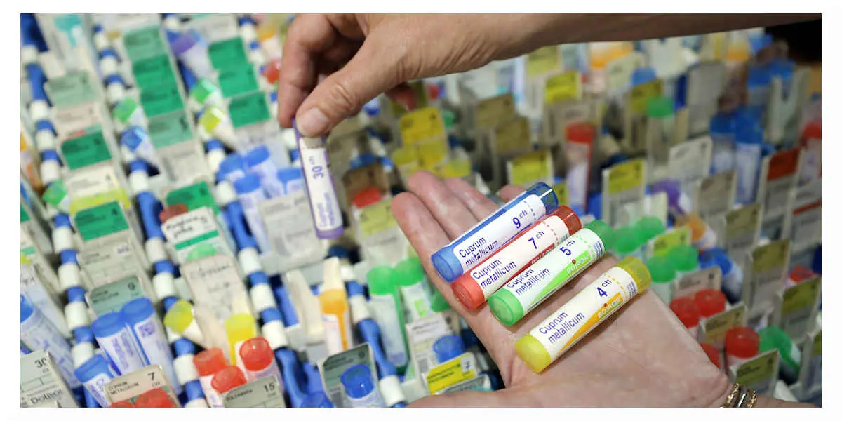 Homéopathie : Les laboratoires Boiron mises sur les probiotiques et l'international