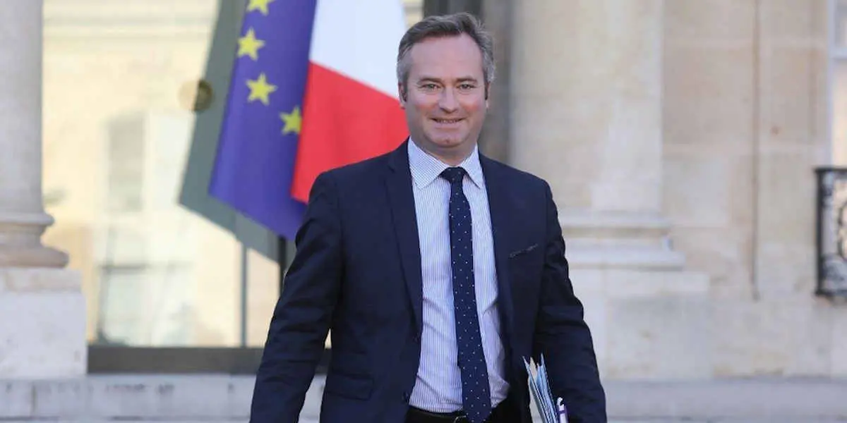 Jean-Baptiste-Lemoyne - Votre Actualité au Quotidien Vacances de février: le secrétaire d'État chargé du Tourisme appelle à la prudence