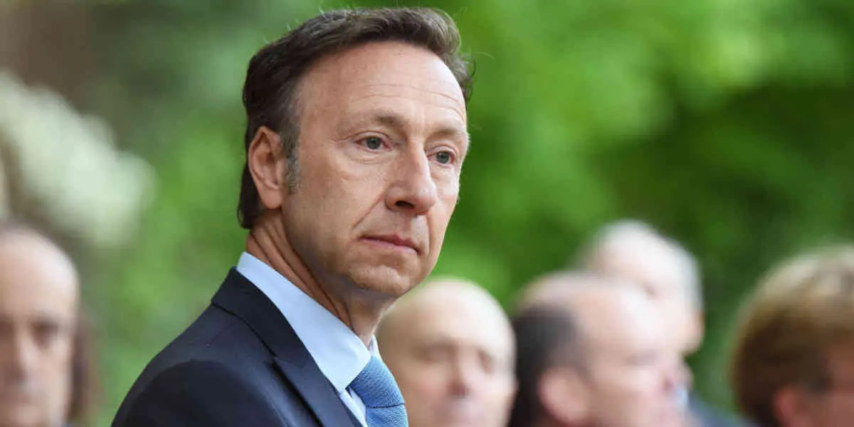 Stéphane Bern fâché par l’annulation de l'exonération des taxes