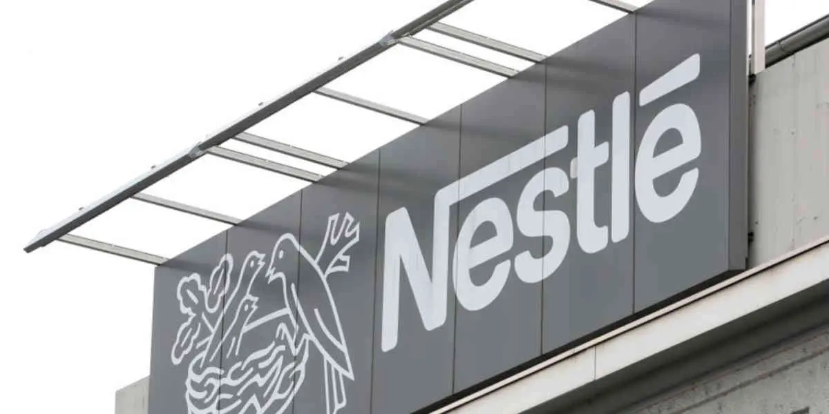 Une information judiciaire contre Nestlé pour avoir traité des eaux en bouteille
