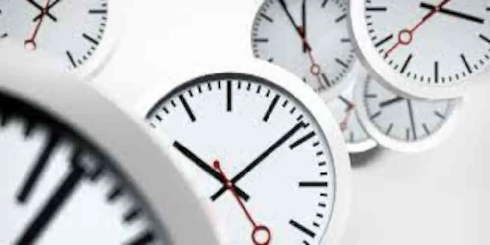 32-Heures - Votre Actualité au Quotidien La France prête à passer à la semaine de travail de 32 heures ?