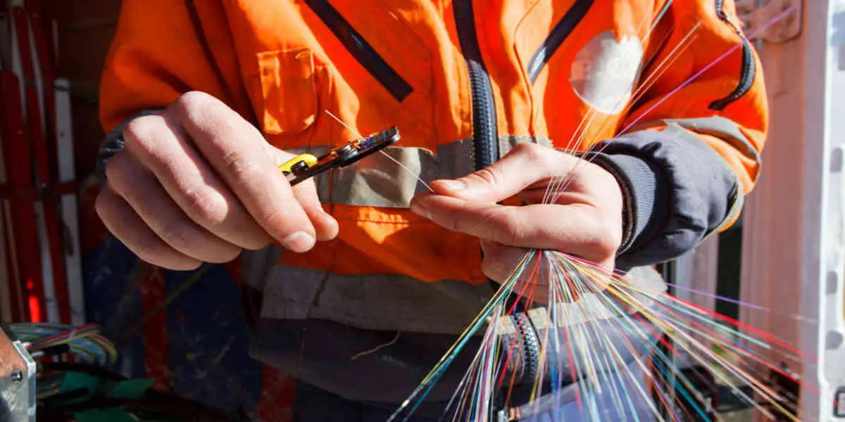 Optique-fibre - Votre Actualité au Quotidien Les collectivités locales sont nombreuses à protester contre le déploiement de la fibre