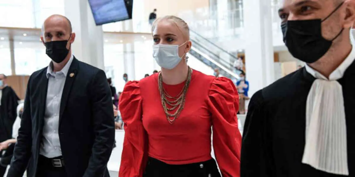 Haine en ligne : Mila face à six de ses harceleurs devant le tribunal de Paris