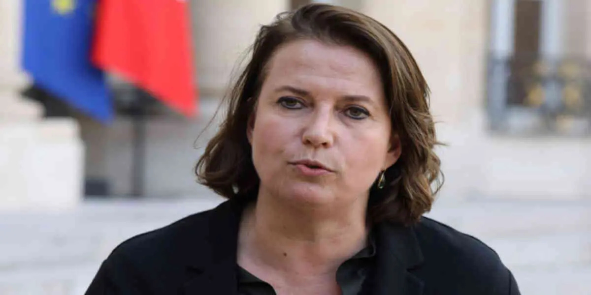 La Défenseure des droits : il faut respecter le droit des citoyens