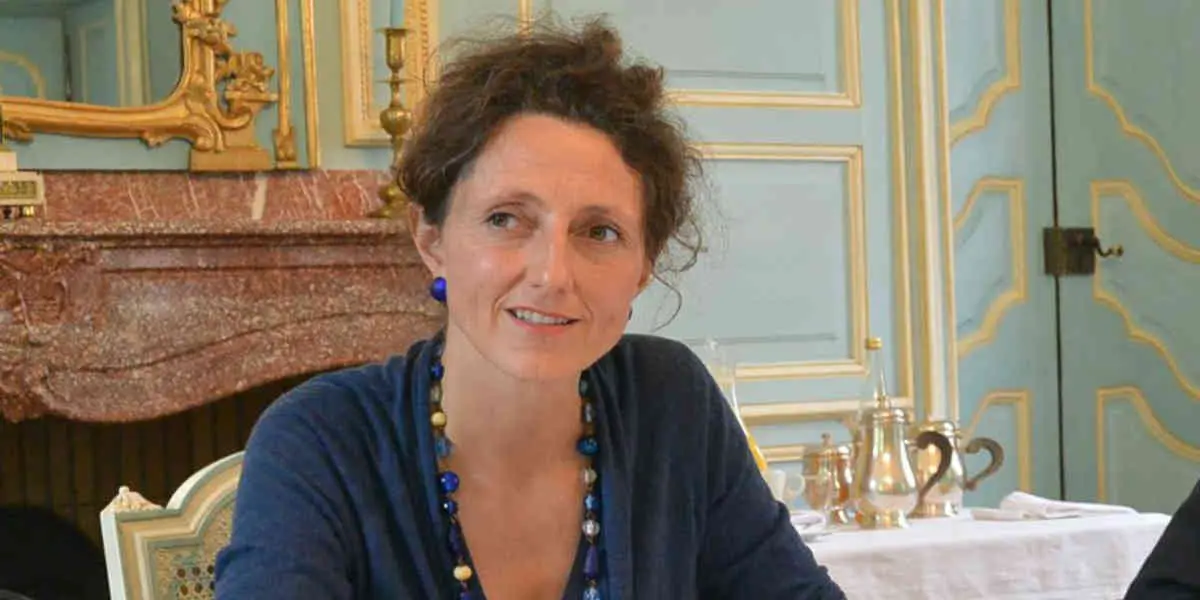 Le limogeage de la préfète provoque l'indignation