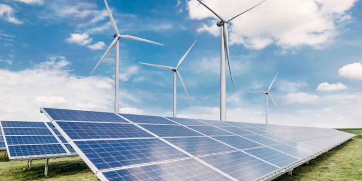 L'éolien et le solaire ont fourni 12 % de l'électricité mondiale en 2022, un record