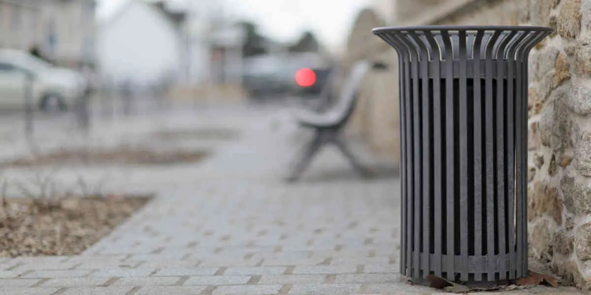 Poubelles de rue : « C'est beaucoup plus propre» sans elles