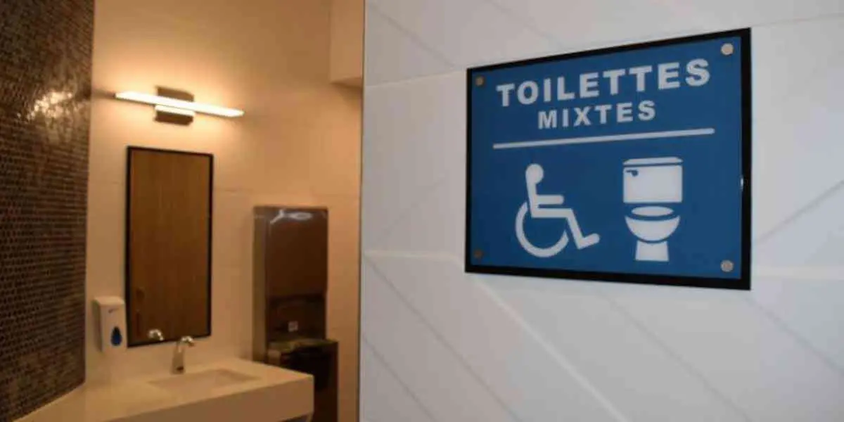 Les toilettes mixtes expérimentées dans des établissements scolaires