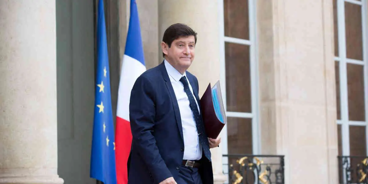 Patrick KANNER - image d - Votre Actualité au Quotidien'illustration Rapport sur les fédérations sportives