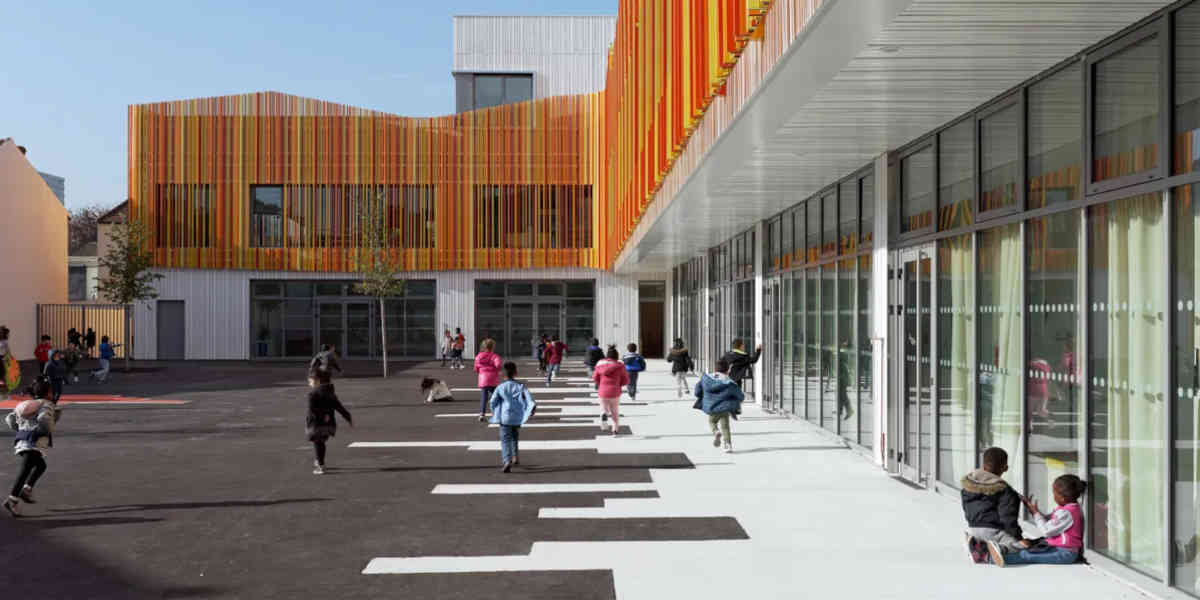 Les attaques contre les écoles en hausse dans le monde