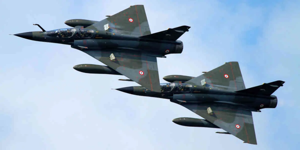 La France annonce la cession à l'Ukraine d'avions Mirage 2000