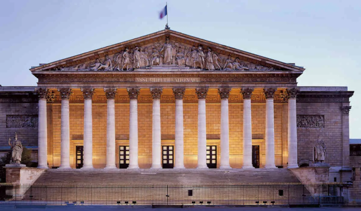 Assemblée - Votre Actualité au Quotidien Forces de l'ordre: L'Assemblée nationale approuve la présomption d'usage légitime des armes