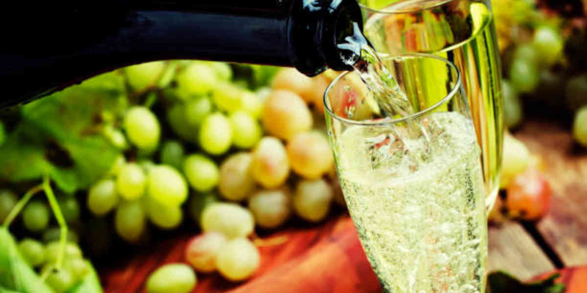 Les producteurs de champagne vont réduire leur récolte