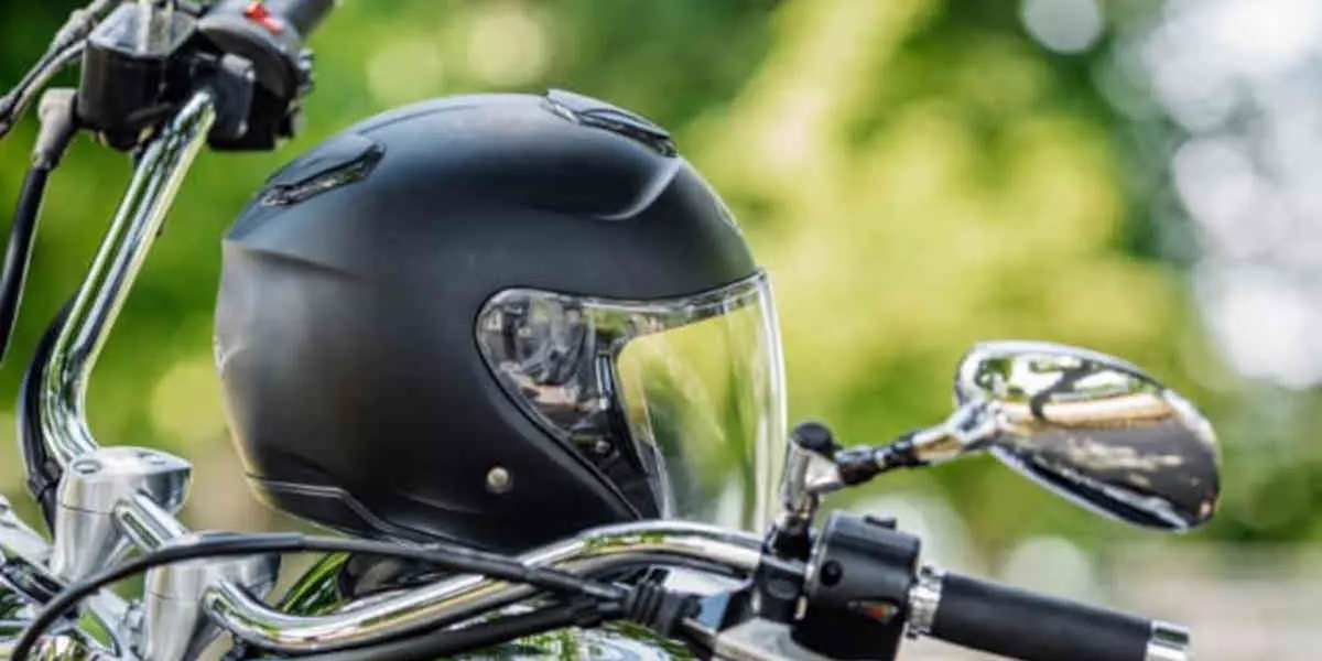 À l’avenir, les casques de moto pourraient être recyclés plutôt que jetés
