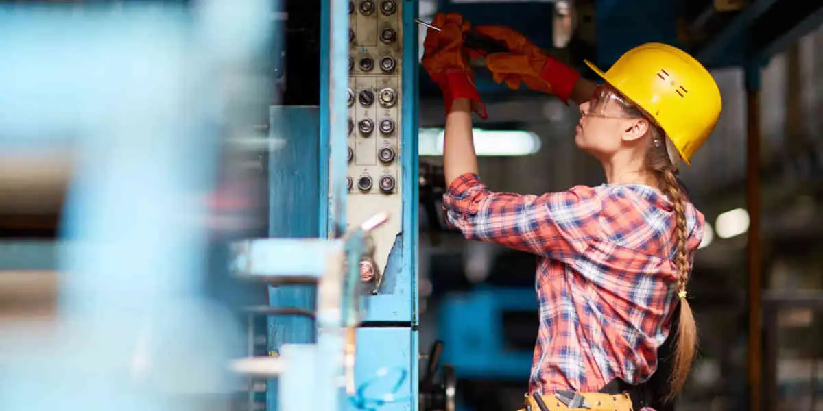 Où sont passés les techniciens de maintenance industrielle ?