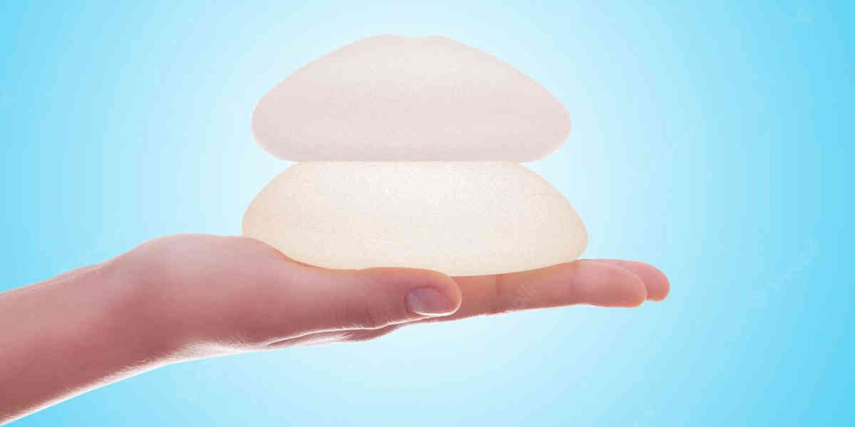 Selon une étude, les implants mammaires en silicone pourraient être associés au déclenchement de maladies auto-immunes