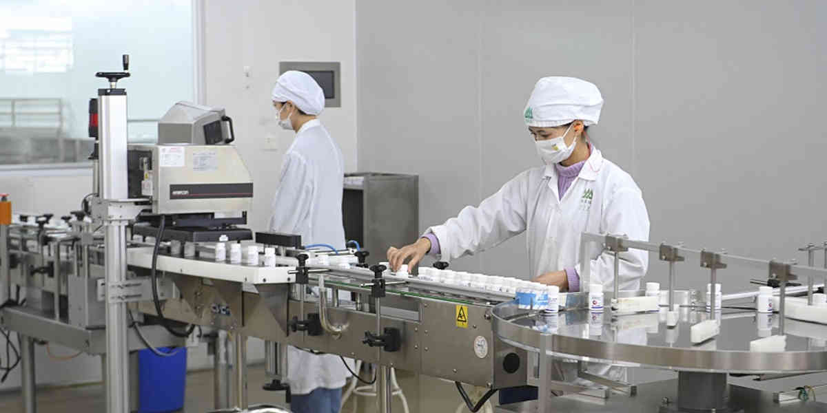 chine-laboratoire - Votre Actualité au Quotidien L'essor des produits pharmaceutiques chinois en Europe, en particulier suite à l'augmentation des tarifs douaniers américains