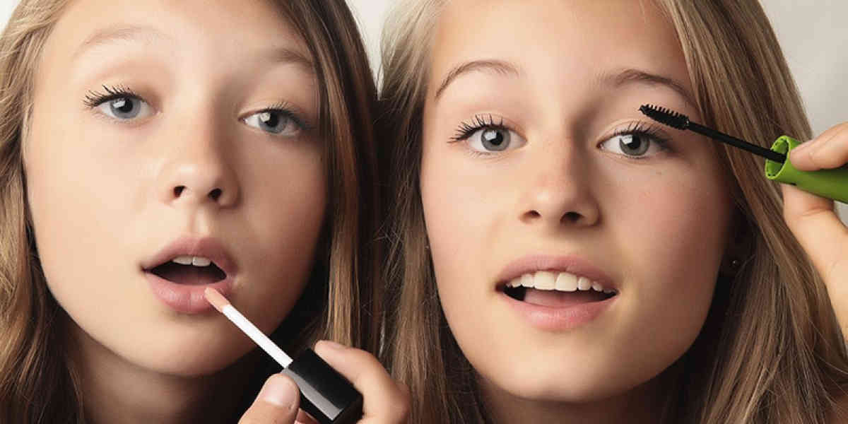 Des préadolescents accros aux cosmétiques