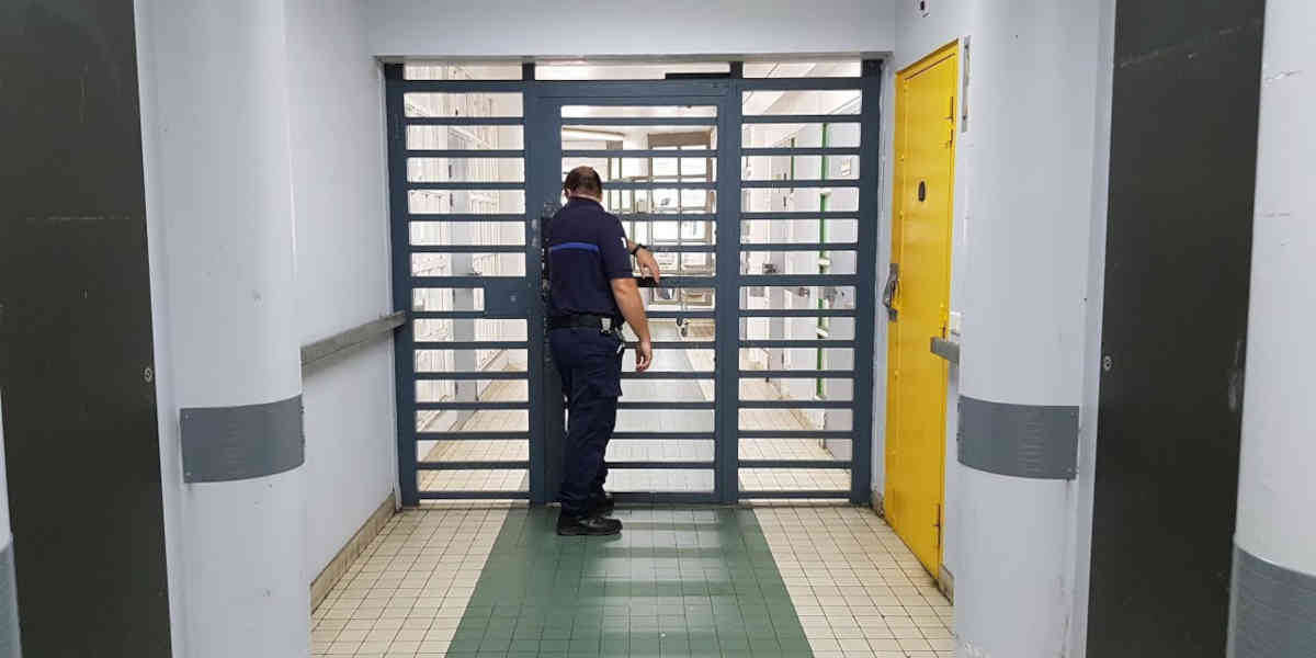 Appel national au blocage des prisons