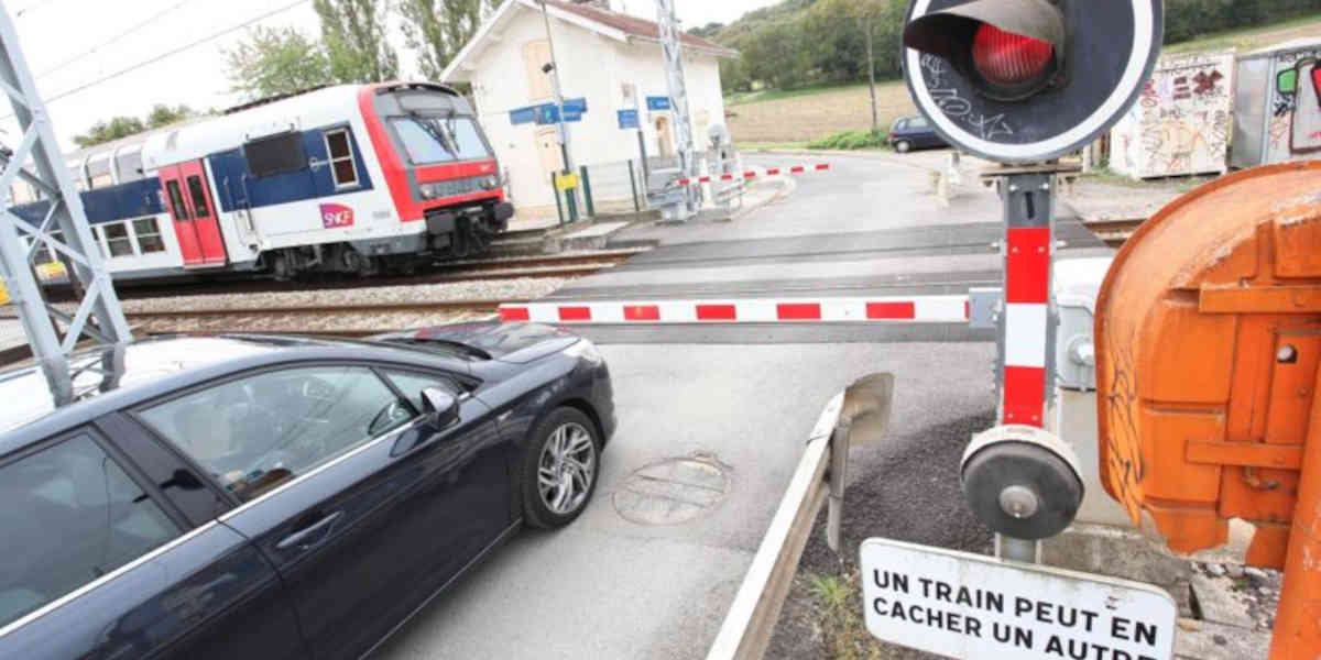 Pourquoi autant d'accidents aux passages à niveau ?