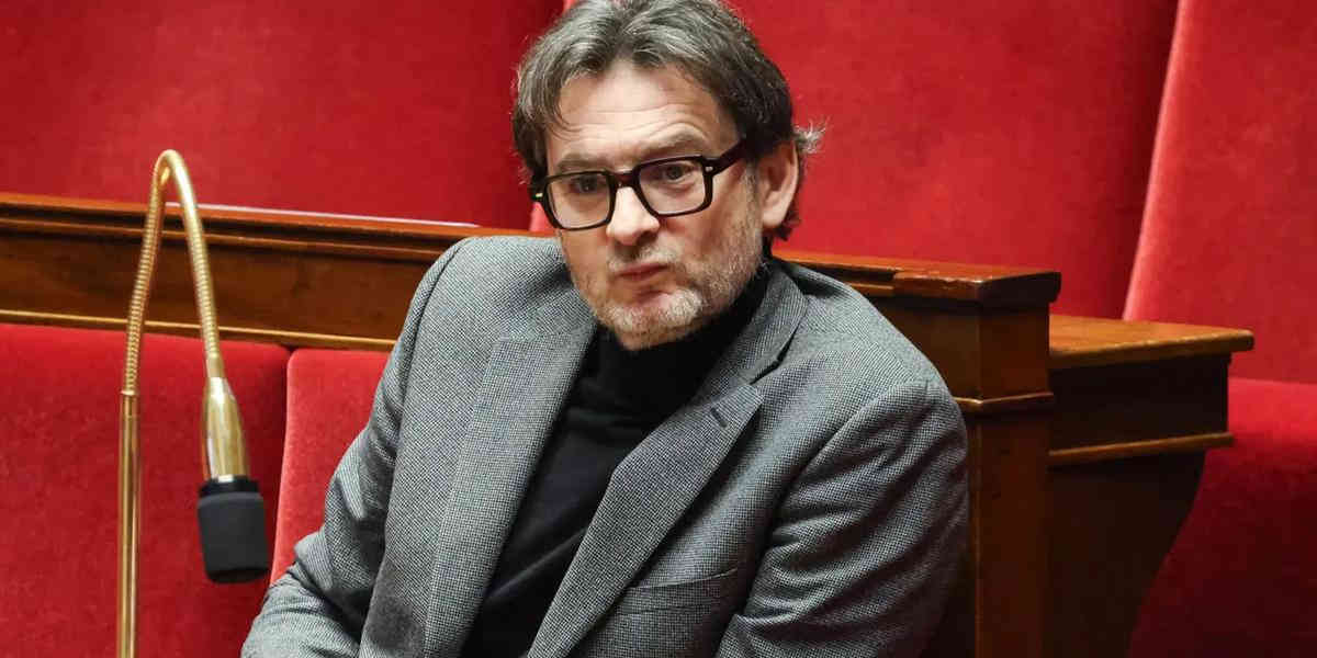 Audiovisuel public : Erwan Balanant publiera son contre-rapport 