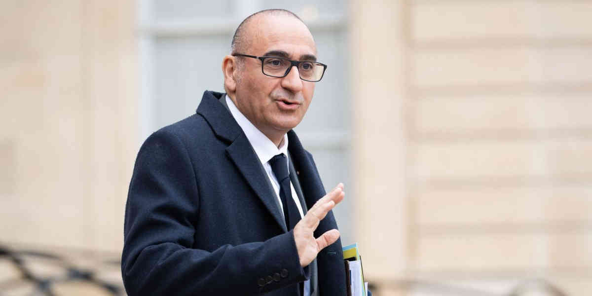 Les expulsions de la France vers l'Algérie ont repris