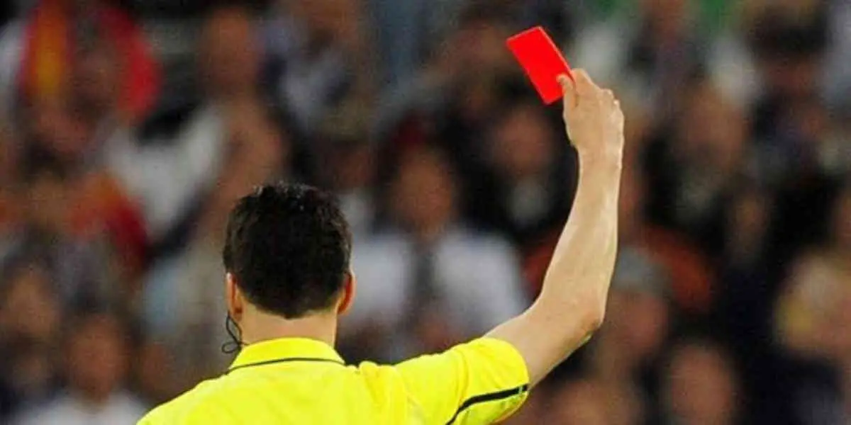 Deux footballeurs amateurs écopent de 20 ans de suspension