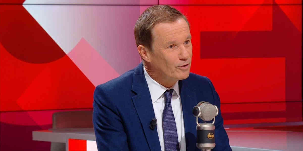Le candidat Nicolas Dupont-Aignan propose de sortir de l'Union européenne