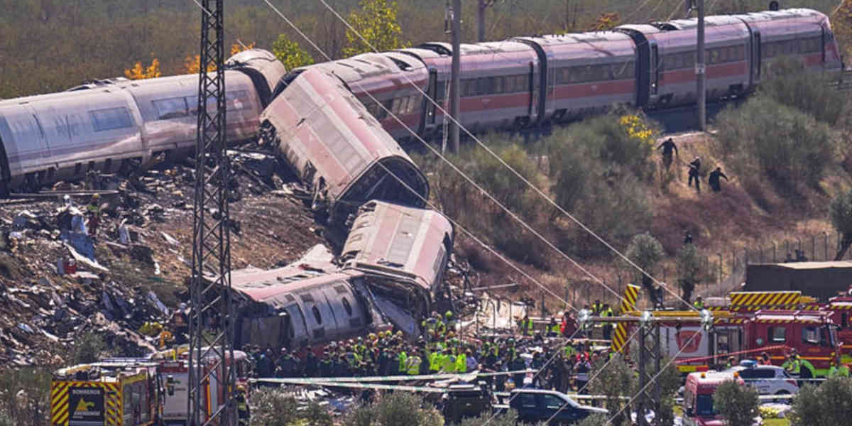Accident-tranin-espagne-28-10-2026 - Votre Actualité au Quotidien Selon les cheminots et la presse espagnole, l'accident de mercredi peut également être attribué à la détérioration du service public ferroviaire